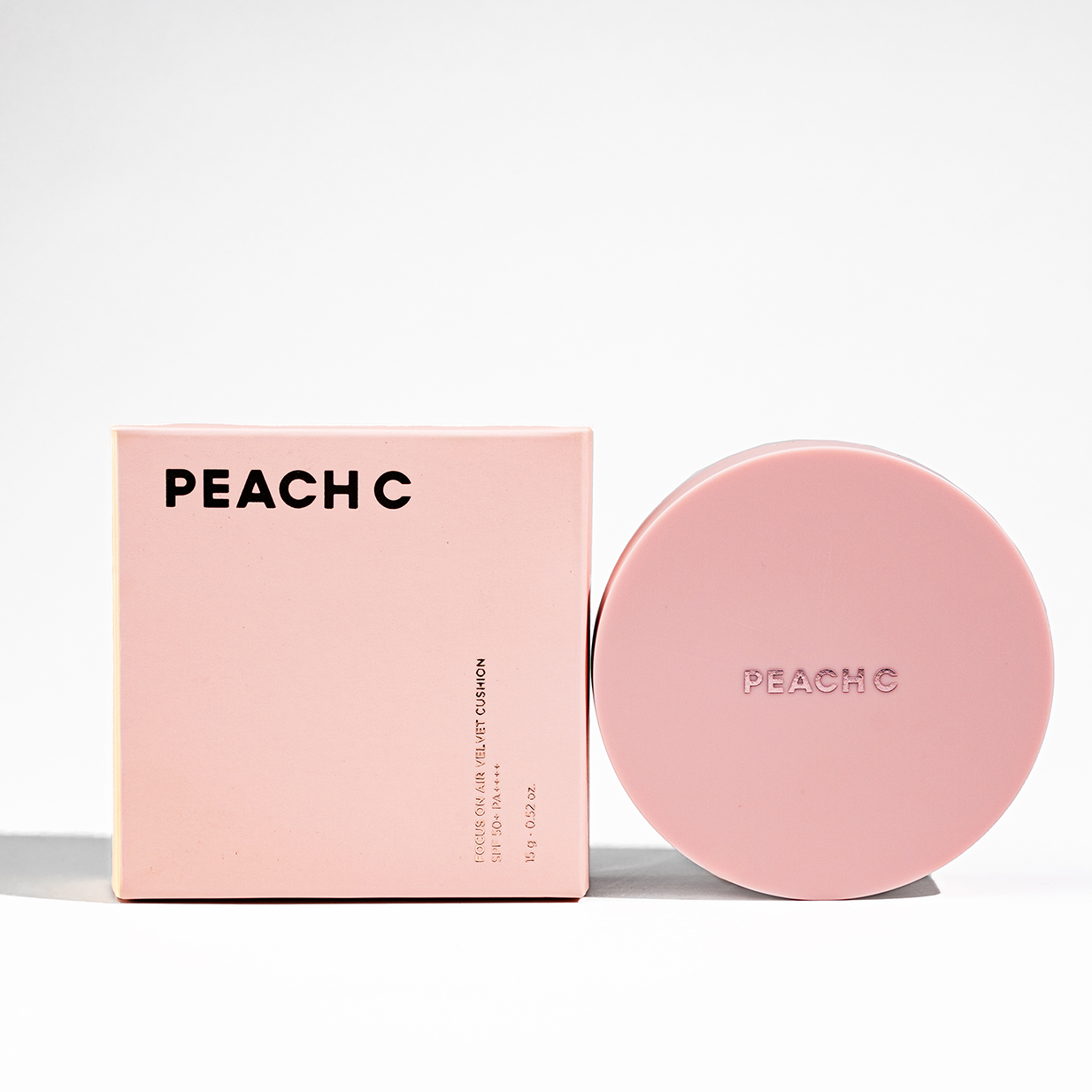 PEACH C Focus On Air Velvet Cushion 01 IVORY Кушон для лица, оттенок 01 купить в интернет-магазине Skin-Mag