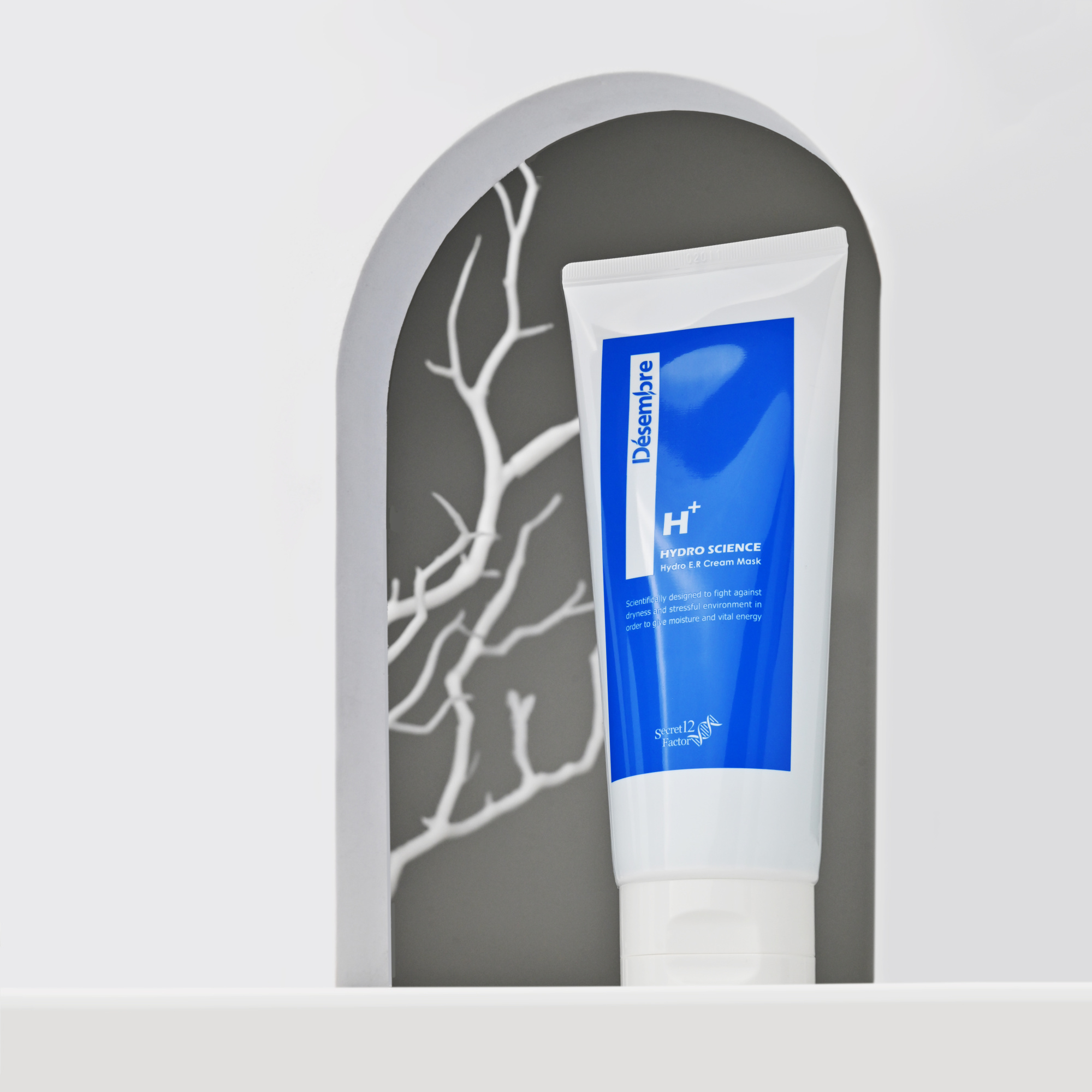 Desembre Hydro Science Hydro E.R Cream Mask Увлажняющая кремовая маска для лица, 200 г купить в интернет-магазине Skin-Mag