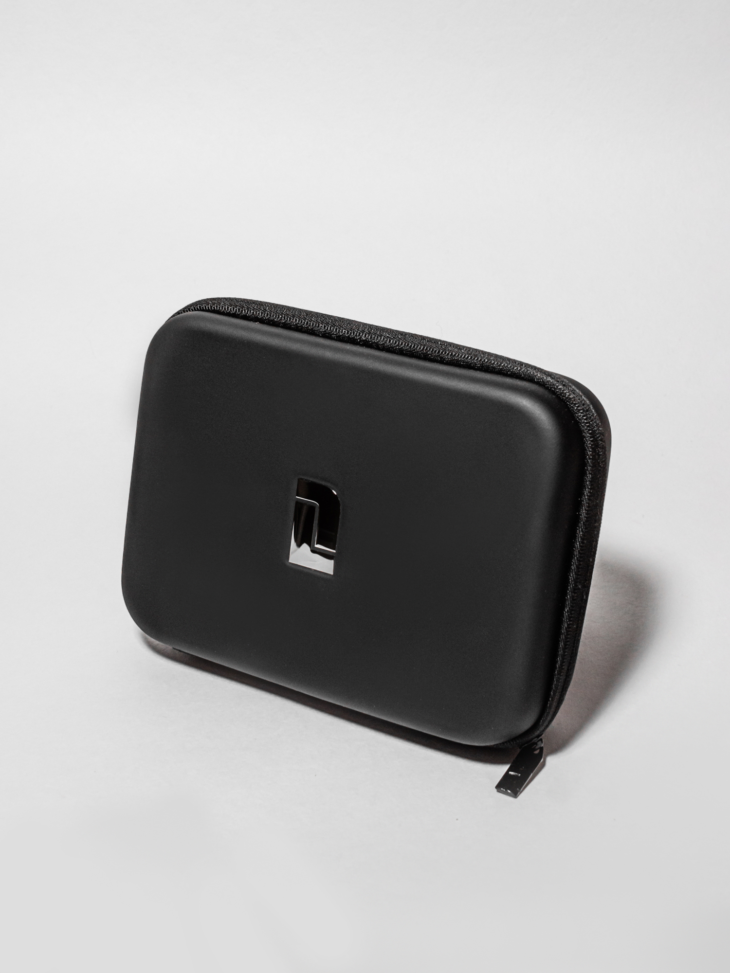 Lifetrons Beauty Transformer 3200AS/BS with Built-In Power Charger Ионный массажер для лица со встроенным зарядным устройством купить в интернет-магазине Skin-Mag