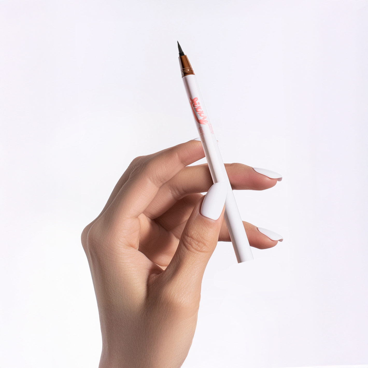 PEACH C Brush Fixxyliner 02 Brown Подводка для глаз, коричневая купить в интернет-магазине Skin-Mag