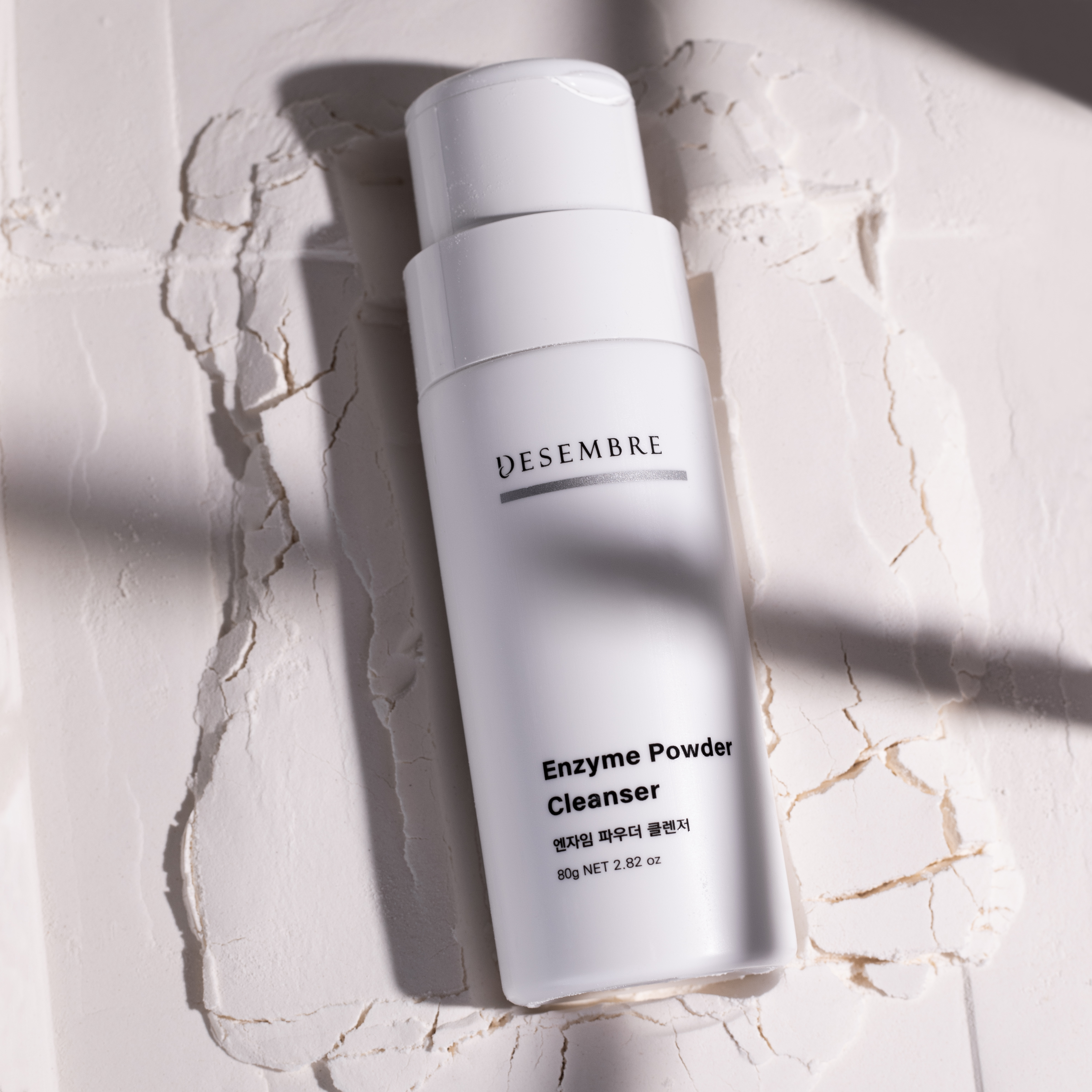 Desembre Enzyme Peel Powder Cleanser Энзимная пудра для нежного очищения кожи 80 г купить в интернет-магазине Skin-Mag