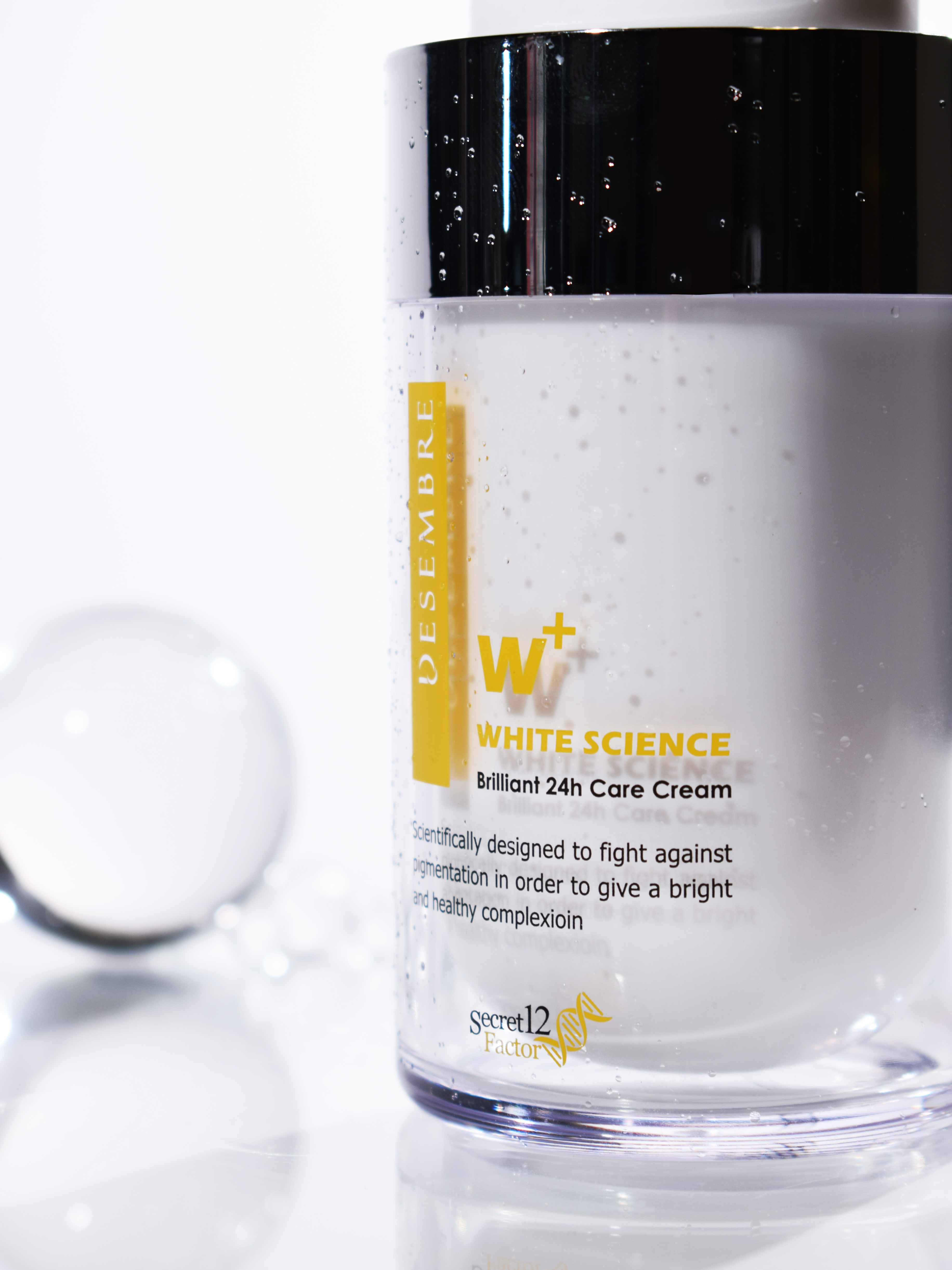 Desembre White Science Brilliant 24H Care Cream Крем для лица Сияние 24 часа, 50 г купить в интернет-магазине Skin-Mag