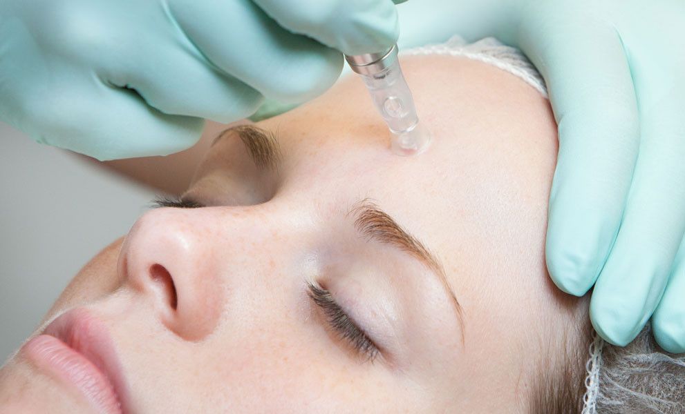 Фракционная мезотерапия – современная методика омоложения