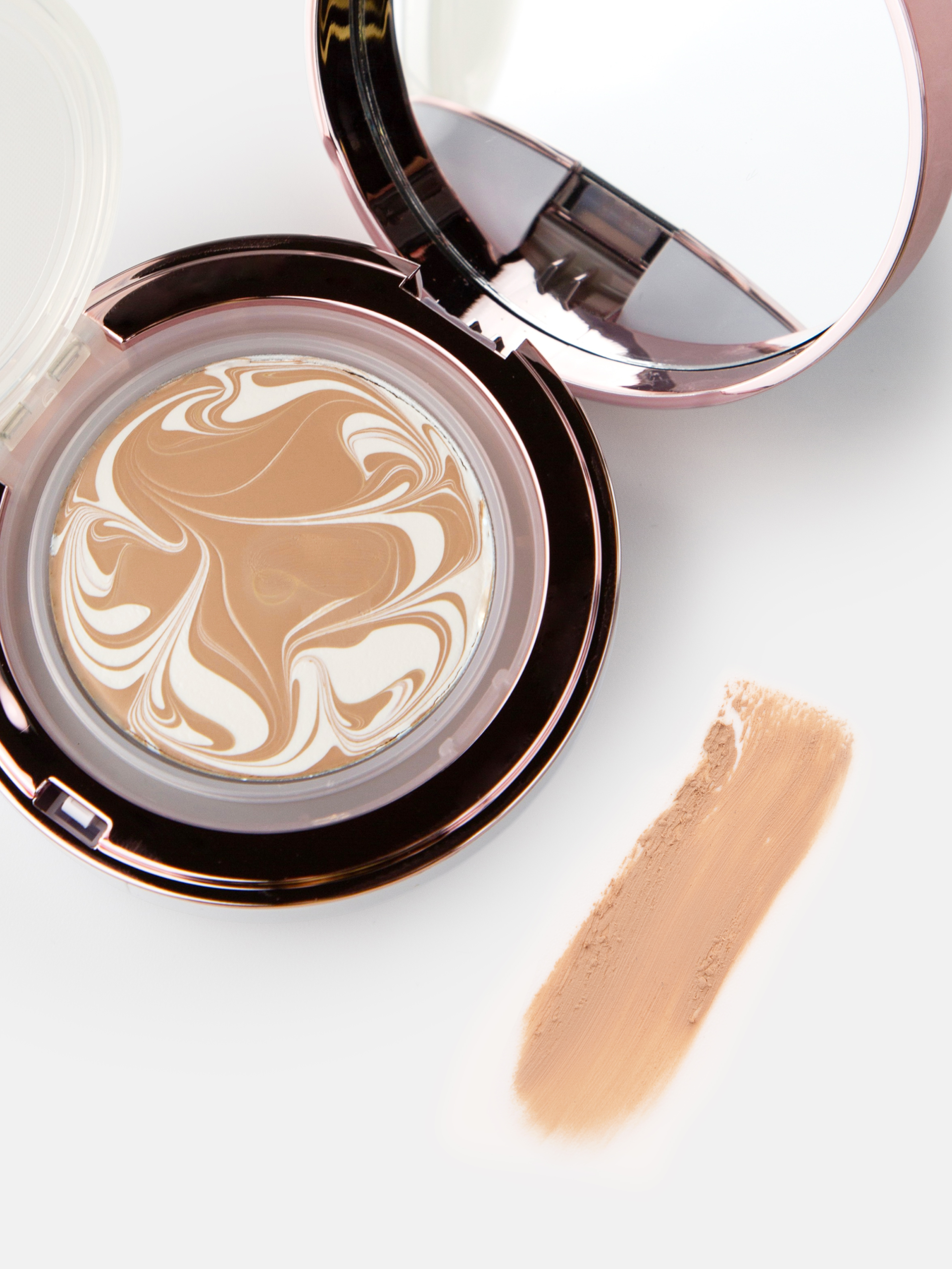 Konad Feeblin Essence Marble Pact Кушон для лица SPF50+/PA+++, 11.5 г купить в интернет-магазине Skinmag