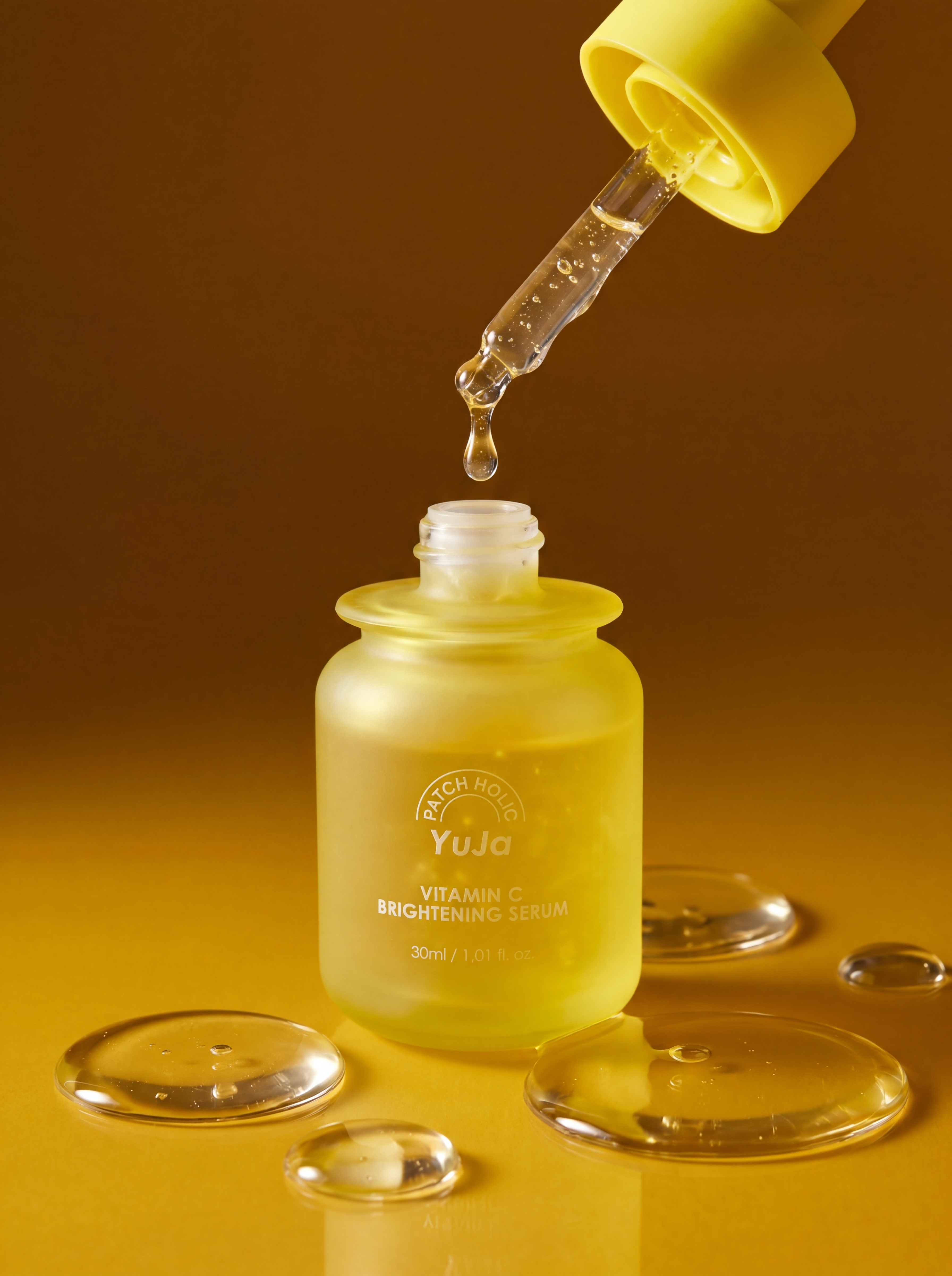 Patch Holic Yuja Vitamin C Brightening Serum Осветляющая сыворотка для лица с ниацинамидом 2% и витамином С, 30 мл купить в интернет-магазине Skin-Mag