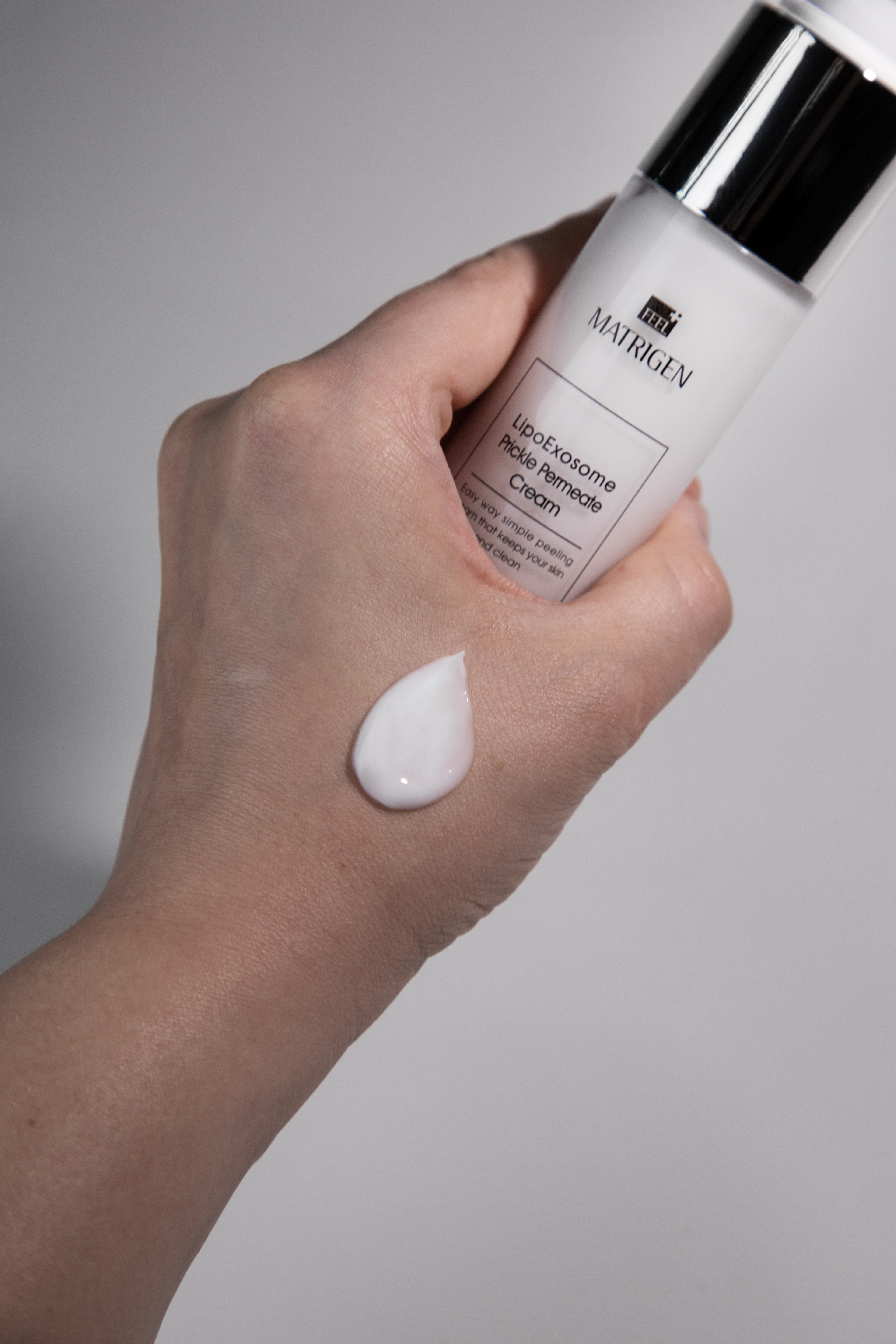 Matrigen Lipo Exosome Prickle Permeate Cream Крем для лица с микроиглами и экзосомами ночной, 50 мл купить в интернет-магазине Skin-Mag