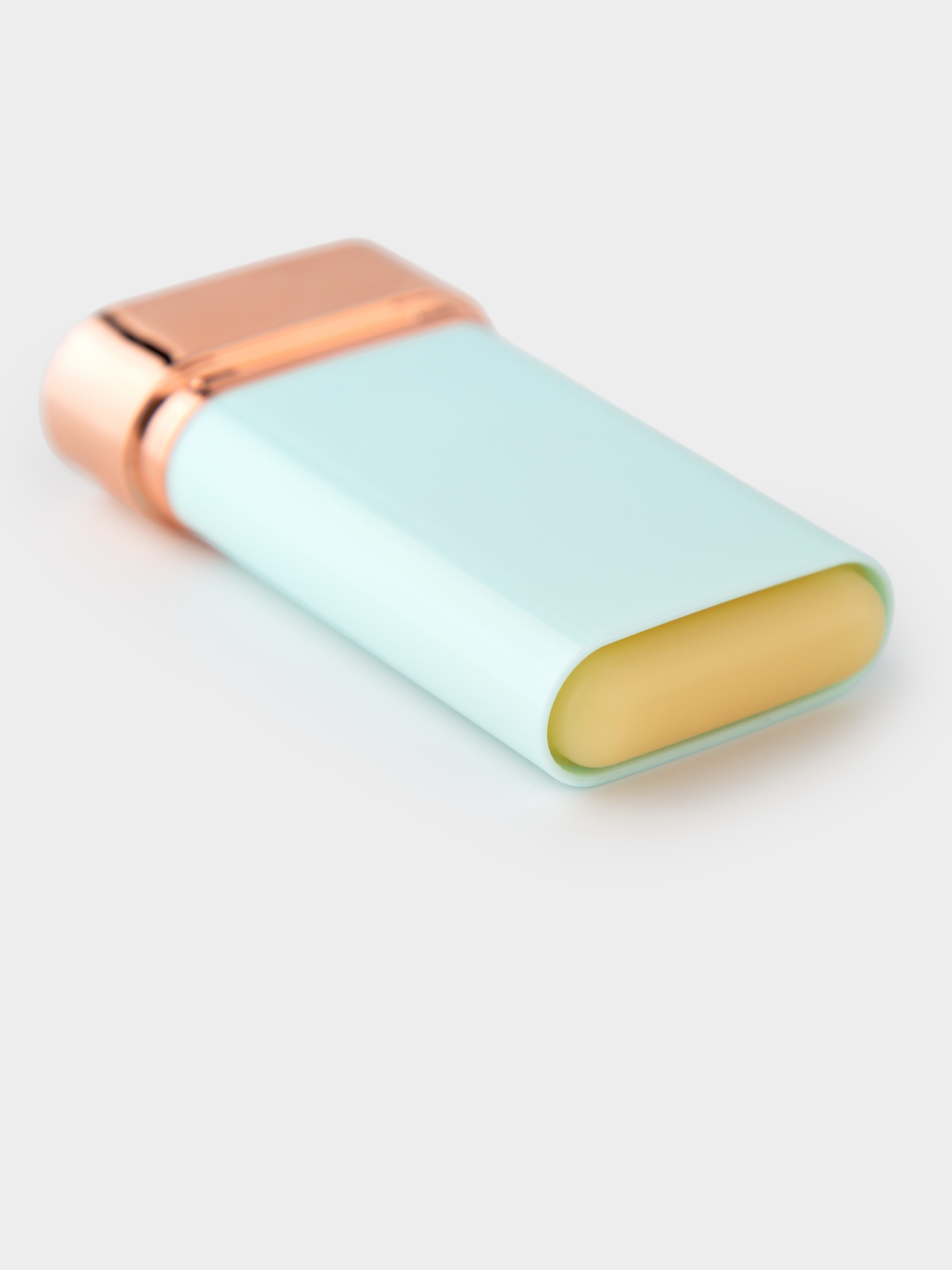 Стик солнцезащитный Konad, SPF 52+ купить в интернет-магазине Skinmag