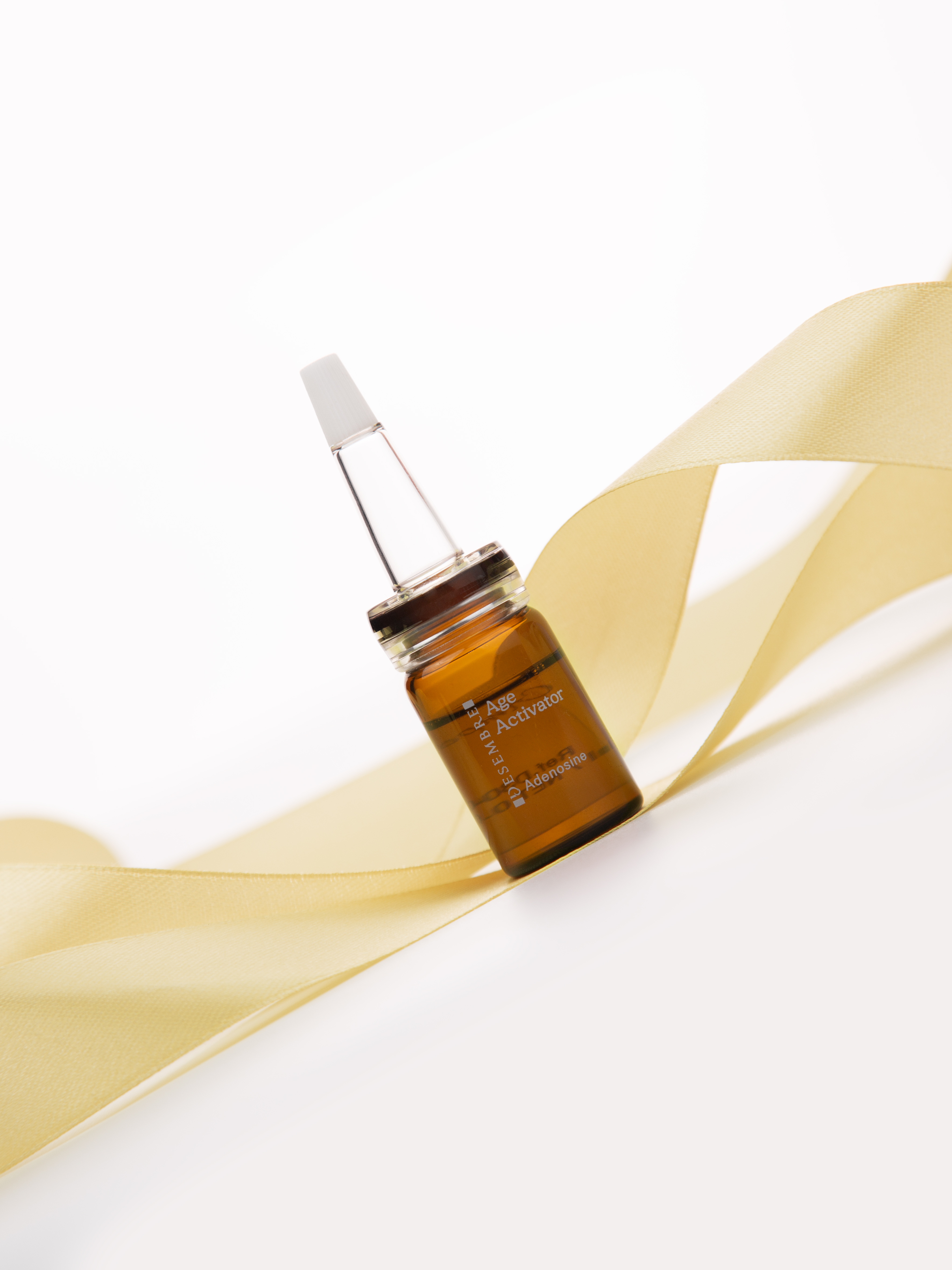 Подарочный набор косметики №036 Mezonica Bio Roller G5 Аппарат для лица 5 в 1, мезо сыворотка для лица 7 мл, тканевая маска 1 шт купить в интернет-магазине Skin-Mag