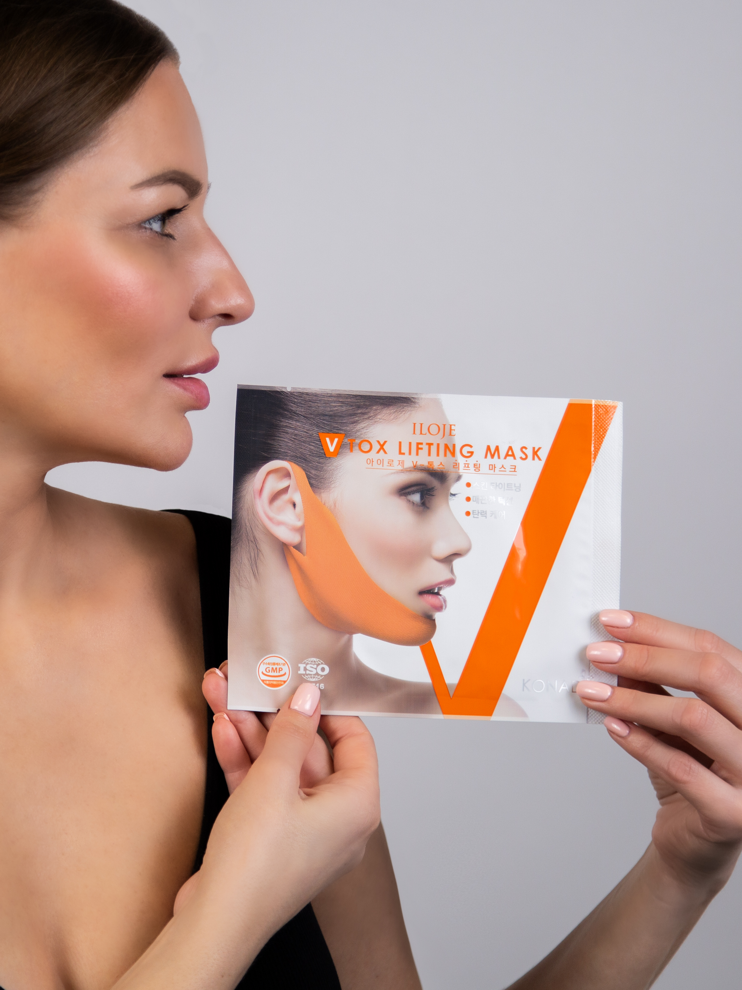 Konad ILOJE V-Tox Lifting Mask Маска бандаж для упругости, лифтинга и подтяжки V-линии подбородка, 1 шт купить в интернет-магазине Skin-Mag