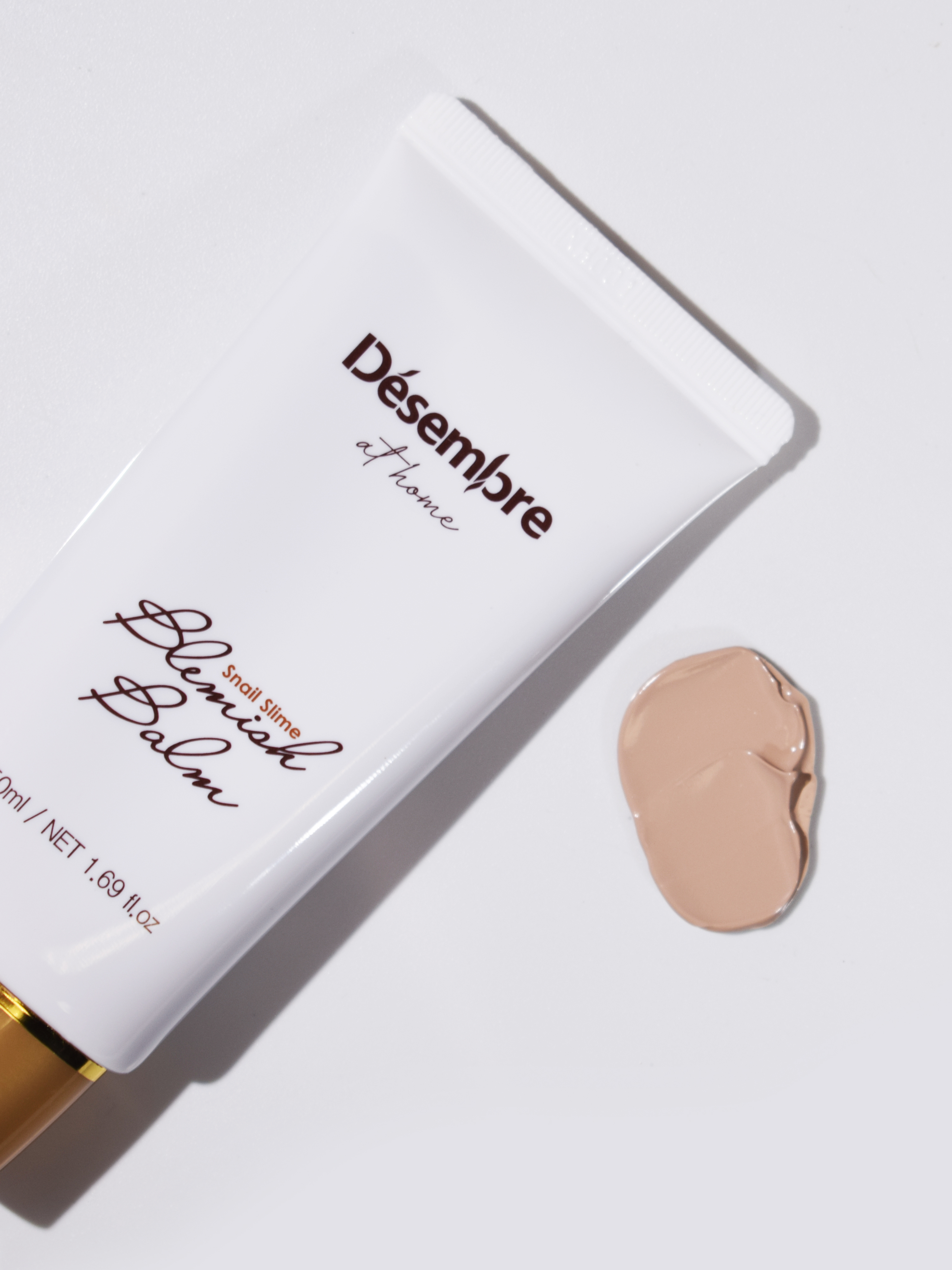 Desembre At Home Snail Slime Blemish Balm Восстанавливающий ВВ-крем с муцином улитки, 50 мл купить в интернет-магазине Skin-Mag