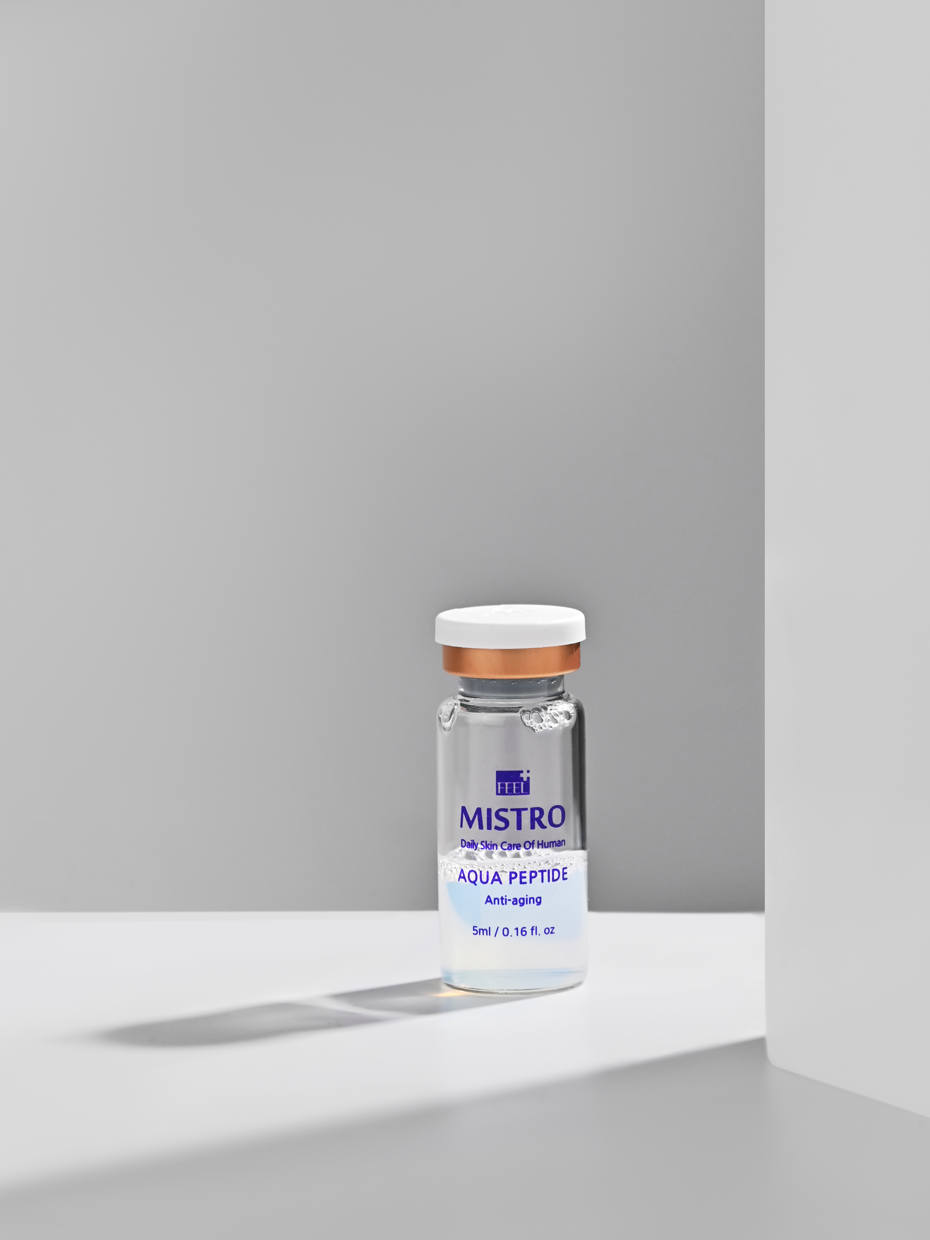 Matrigen Mistro Aqua Peptide Ampoule Сыворотка для лица с ниацинамидом и пептидами, 5 мл купить в интернет-магазине Skin-Mag