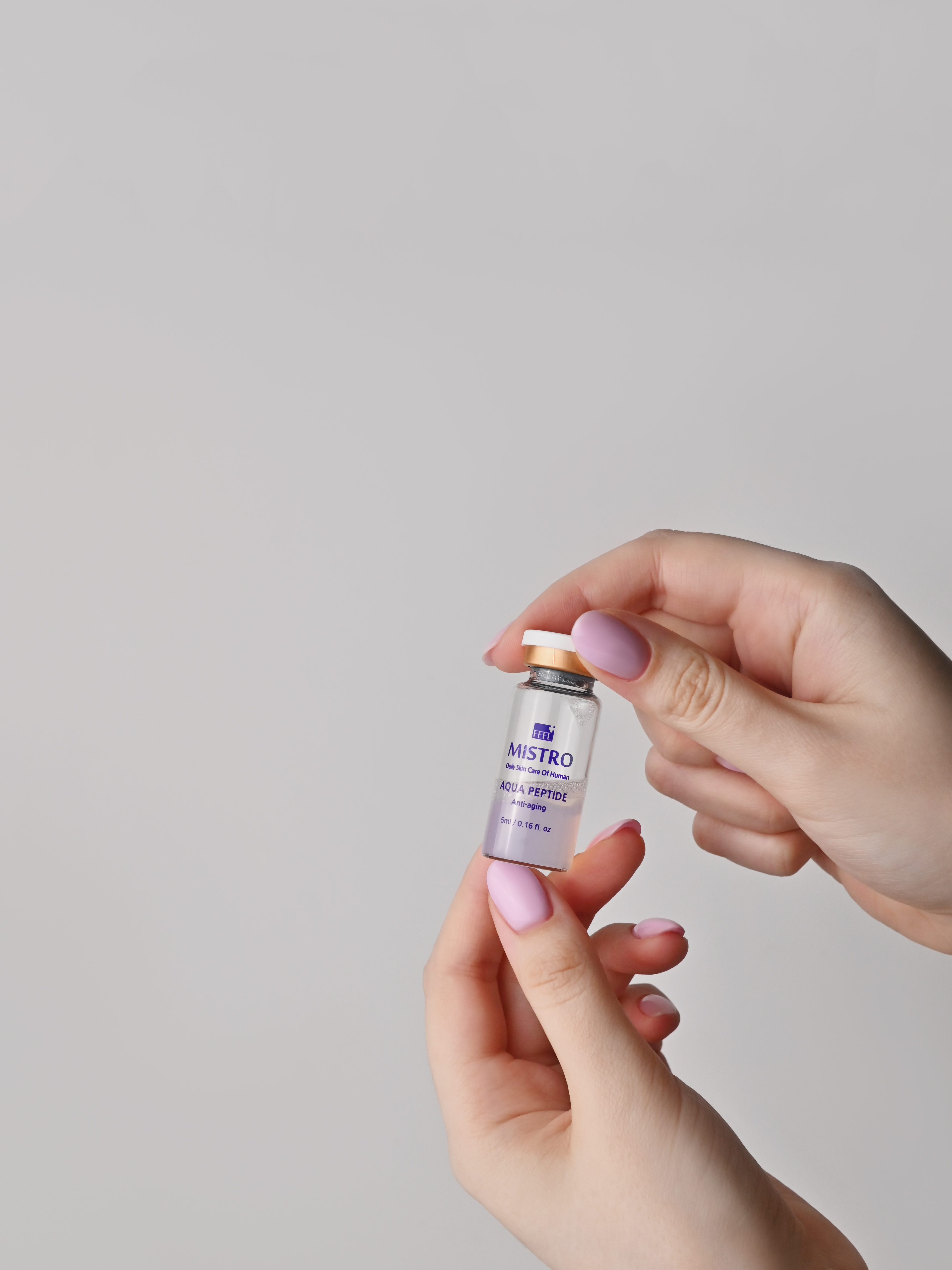 Matrigen Mistro Aqua Peptide Ampoule Сыворотка для лица с ниацинамидом и пептидами, 5 мл купить в интернет-магазине Skin-Mag