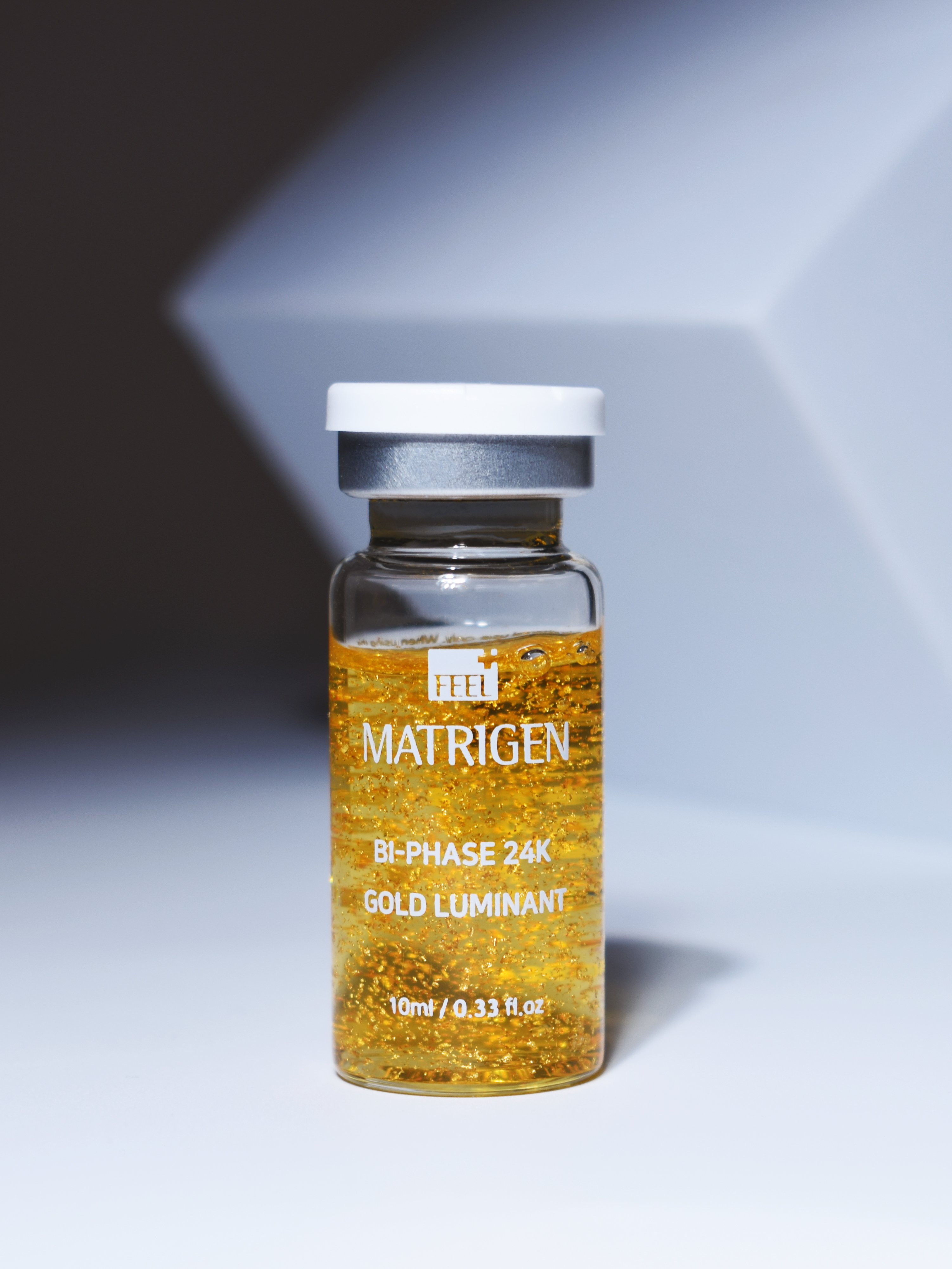 Matrigen Bi-Phase 24K Gold Luminant Ampoule Cыворотка для лица с золотом 24К и пептидами, 10 мл купить в интернет-магазине Skin-Mag