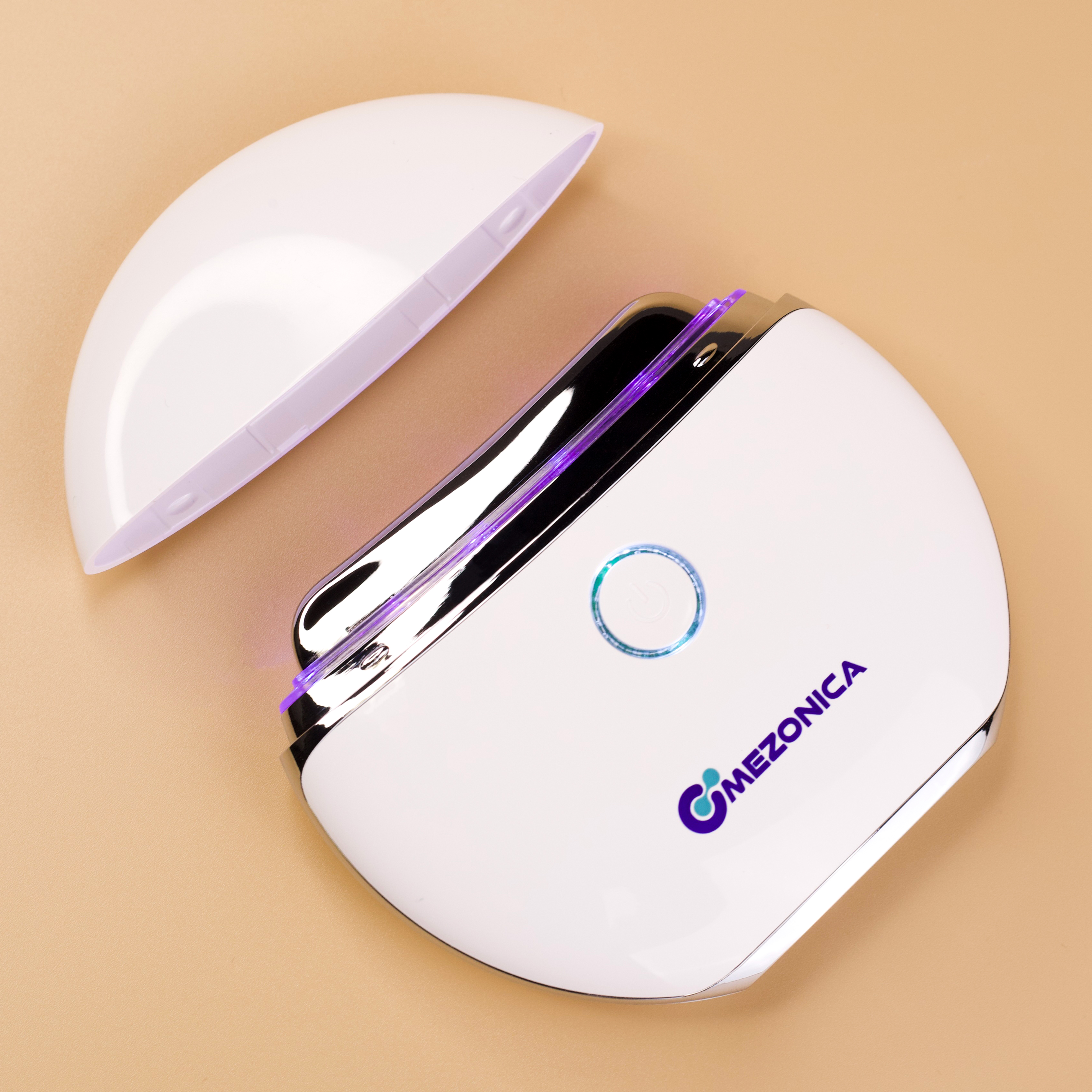 Mezonica Vibration gua sha pad with heat + LED therapy Микротоковый светодиодный массажер с подогревом и фототерапией для анти эйдж ухода за кожей лица купить в интернет-магазине Skin-Mag