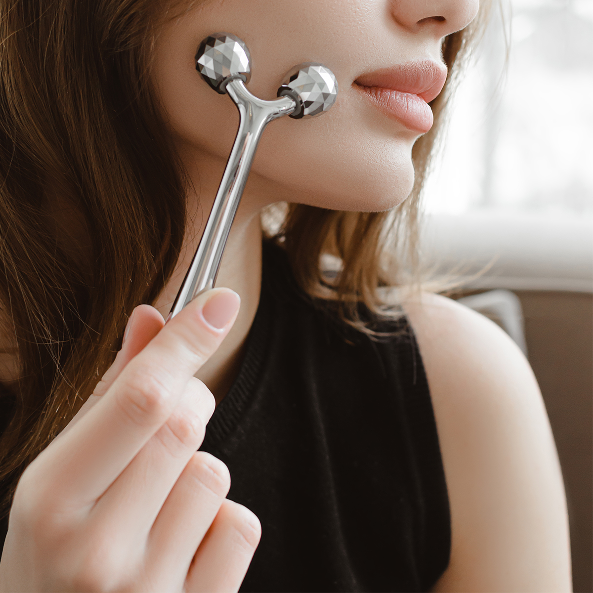 Mezonica Metal 3D Face lifting roller Роликовый массажер роллер для лифтинг массажа кожи лица тела, домашний ручной купить в интернет-магазине Skin-Mag