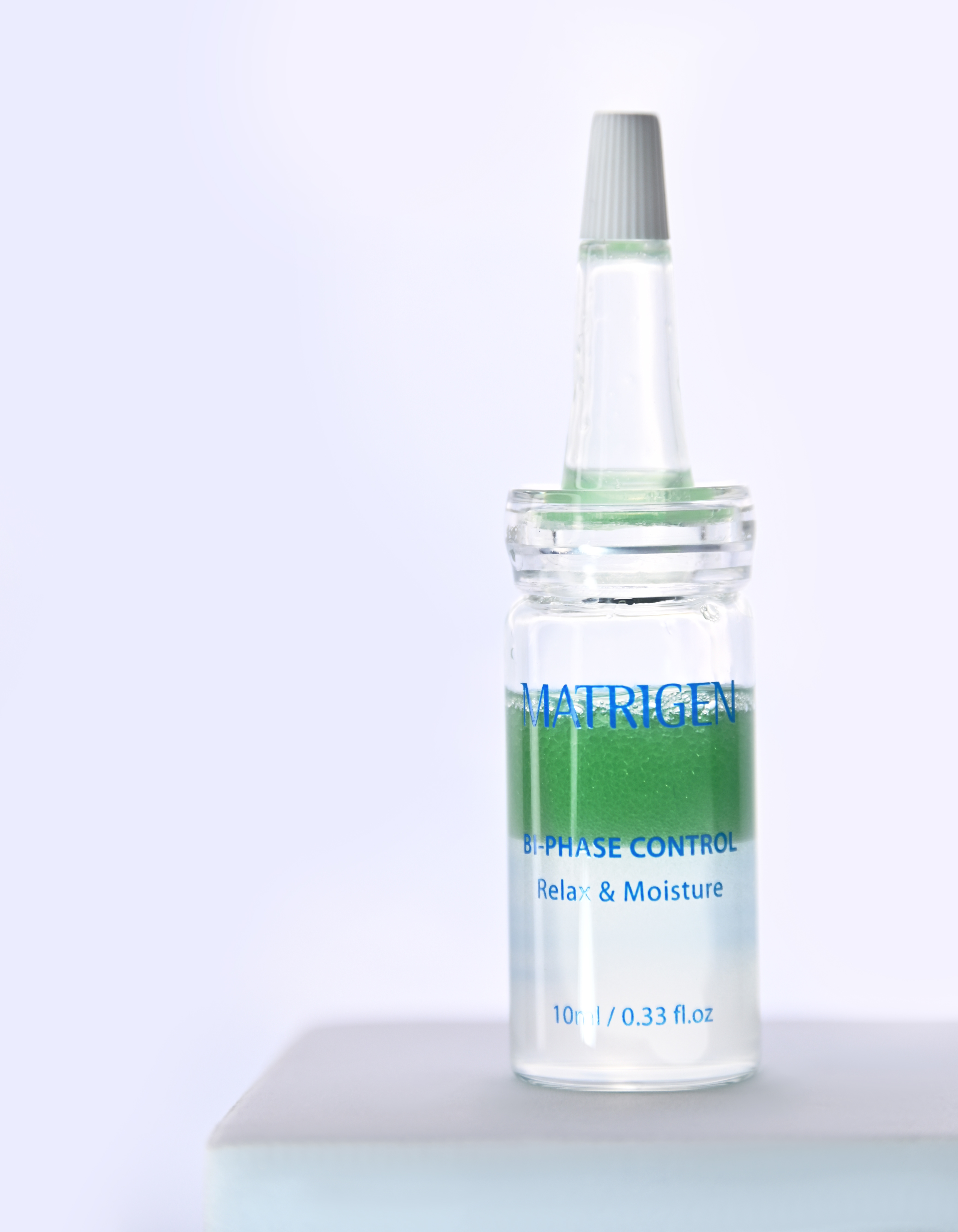 Matrigen Bi-phase Control Relax & Moisture Ampoule Сыворотка для лица увлажняющая, 10 мл купить в интернет-магазине Skin-Mag
