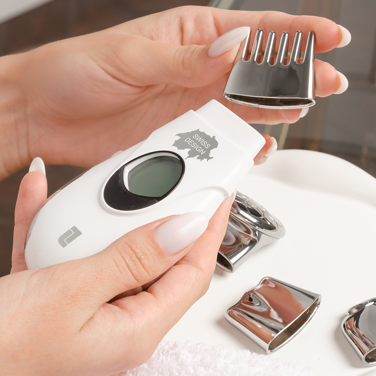 Lifetrons EP-500AS-WH1 Micro current lonic Slimming SPA 4 in 1 Косметологический Микротоковый Ионный СПА аппарат для лица и тела 4 в 1 купить в интернет-магазине Skin-Mag
